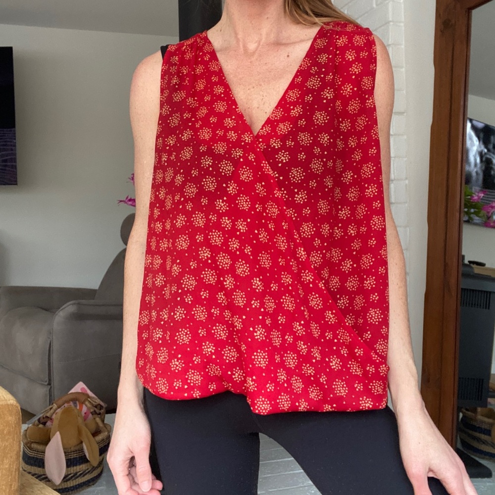 Collective Concepts Surplice Sleeveless High/ Low Blouse in Red SMALL